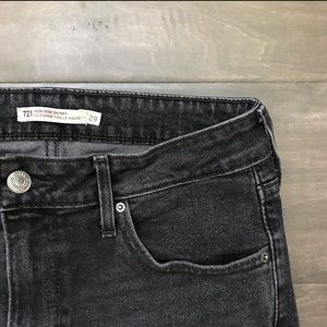 Levi’s 721 High Rise Skinny